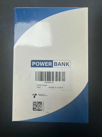 30,000 Triple-Outlet Power Bank with Flashlight